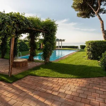 וילה Catalunya Casas Seafront Bliss For 16 People 40km To Barcelona! *